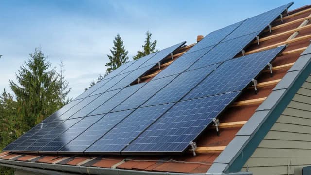 Abfallkrise bei Solarmodulen: Großes Risiko bis 2050