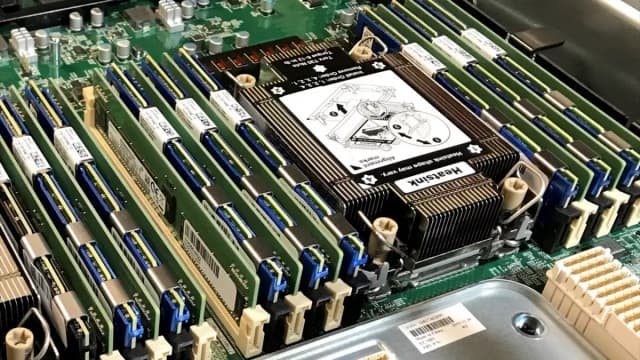 Samsung, SK Hynix und Micron verbünden sich gegen Speicher-Hortung
