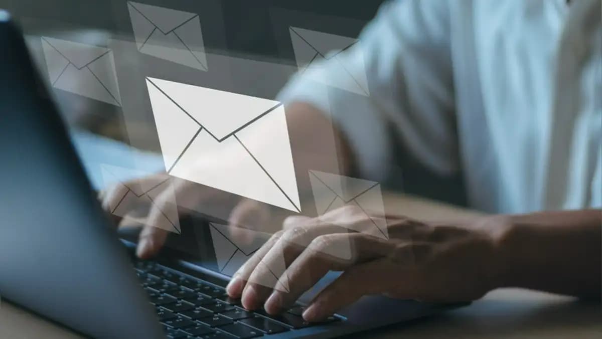 Warum ist Ihr E-Mail-Postfach voller Spam? So schützen Sie sich