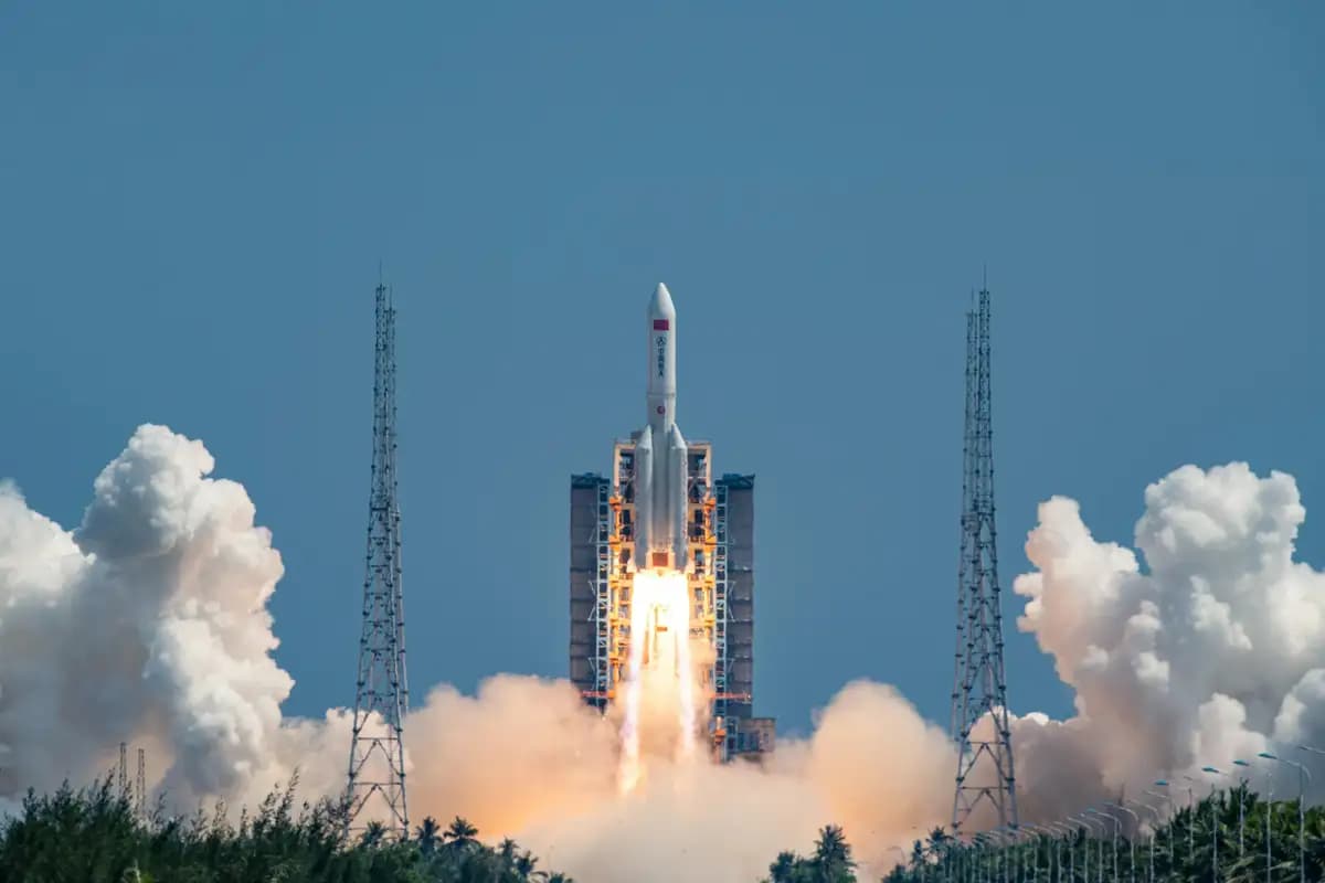 China plant gigantische Rechenzentren im All: 5-Jahres-Plan vorgestellt