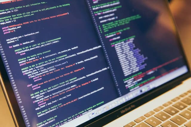 Warum sinkt das Interesse an Informatik? KI ist nicht der einzige Grund
