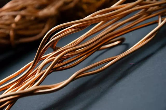 Kupfer-Nachfolger entdeckt: Metall mit Rekord-Wärmeleitfähigkeit gefunden