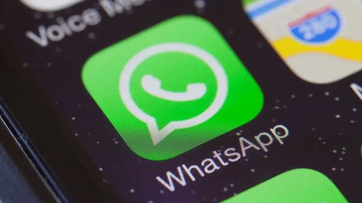 WhatsApp führt Label für bezahlte Partnerschaften ein
